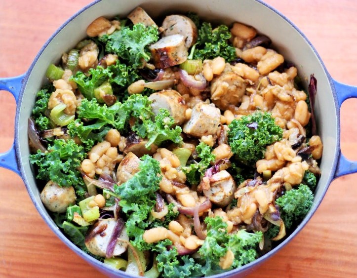 Cassoulet in blue pot.jpg